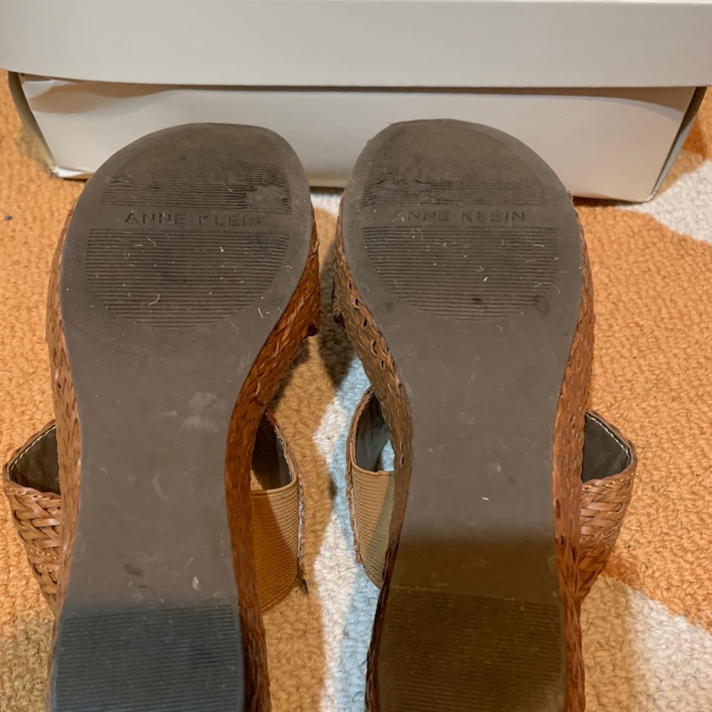 Wedge Sandals - Picture 4 of 6